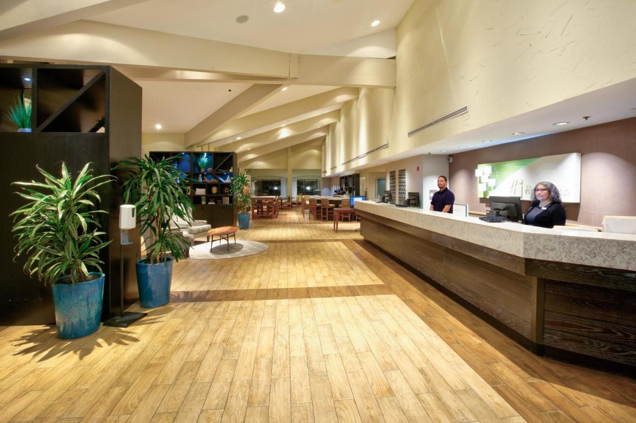 Holiday Inn & Suites Santa Maria By Ihg Екстериор снимка